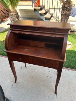 Desk