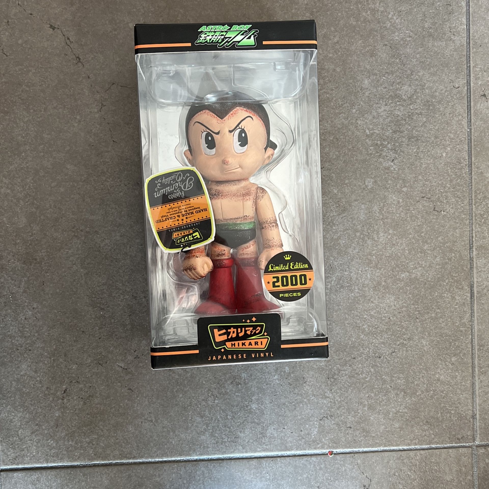Astro Boy Premium Japanese Vinyl Figure (Funko Hikari)