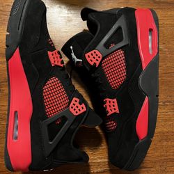 Air Jordan 4 Retro ‘Red Thunder’