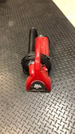 Dirt Devil Bagless Hand Vacuum w Power Reach HEPA Filter