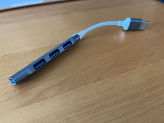 Brand New 4 Port USB3.0 Hub