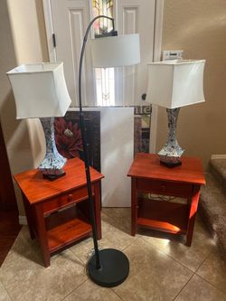 Bedroom set-all for $40-youll need to pick up today, 8/16. Higley and ray.