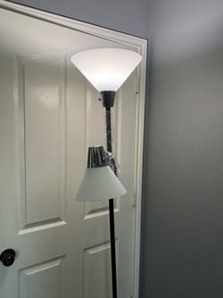 LEPOWER Floor Lamp, Standing Lamp with Replaceable 3000K Energy-Saving, Lamp for Living Room with Adjustable Reading Light, Modern Bright Floor Lamp f