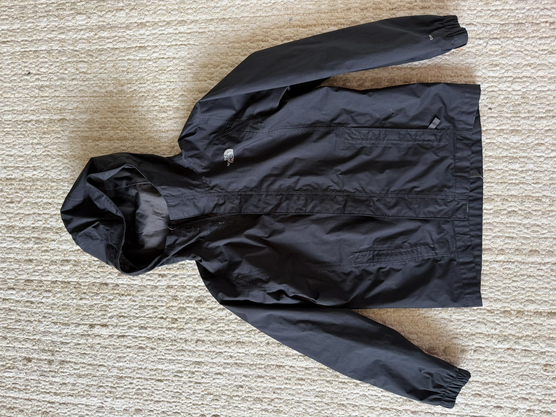 North Face Dryvent Boys medium Rain Jacket