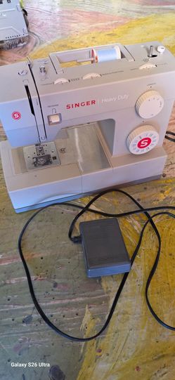 Singer Heavy Duty Sewing Machine used