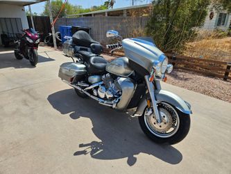 1999 Yamaha Royal Star Venture MOVING!!