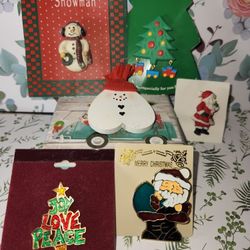 #1644, LOT VINTAGE HOLIDAY BROOCH, NEW, CATHEDRAL ART INCLUDED
