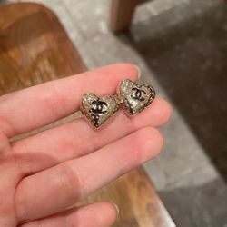 Daily versatile styles