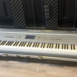 Korg Triton pro X 