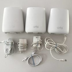NETGEAR RBR20 Orbi Tri-band Mesh WiFi System with 2 RBS20 Satellites and Power Cords