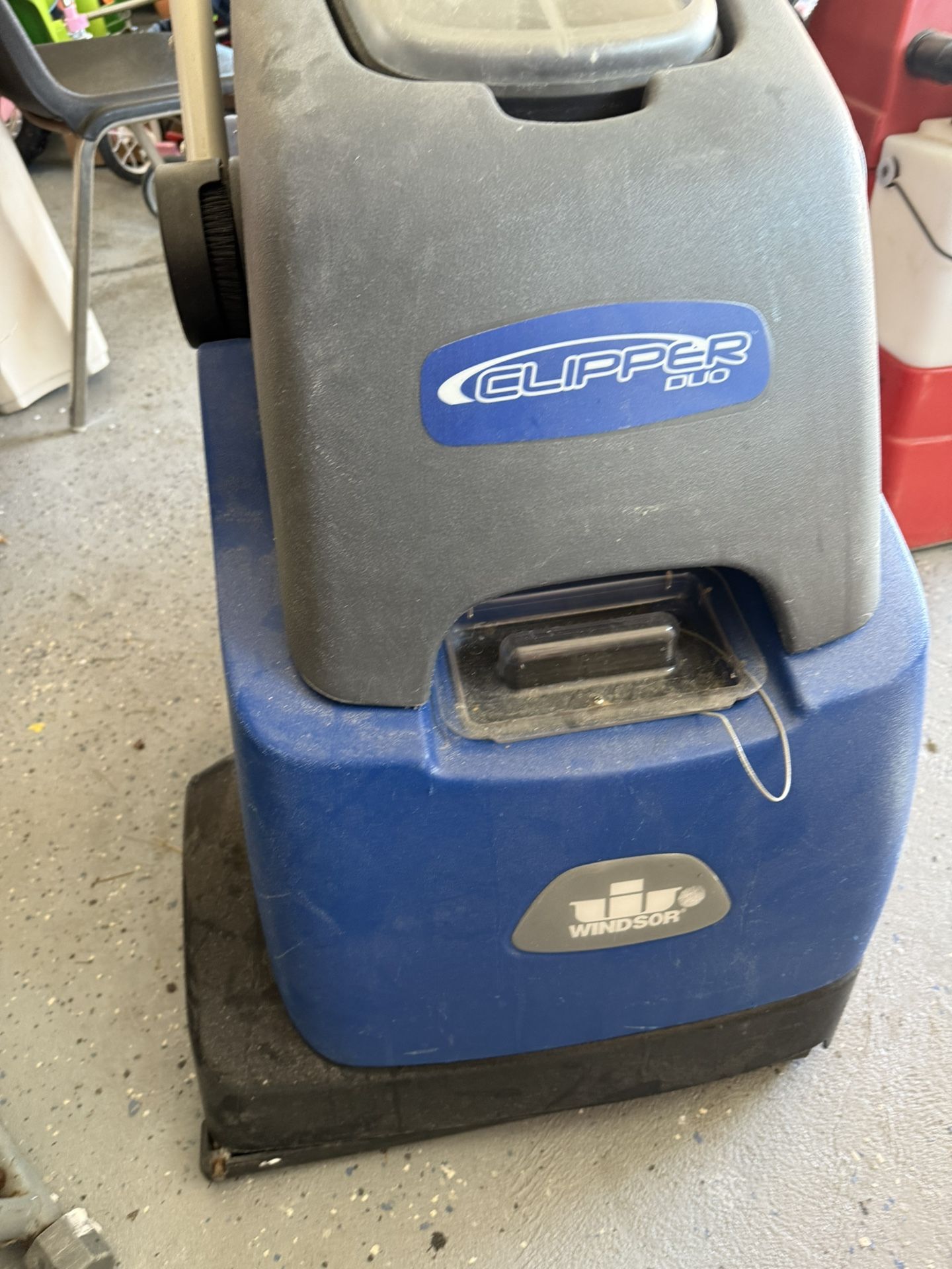 Commercial Carpet Cleaner