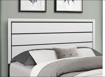 Modern White & Black Bedroom Set – Excellent Condition