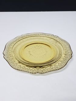 Vintage citrine depression era saucer