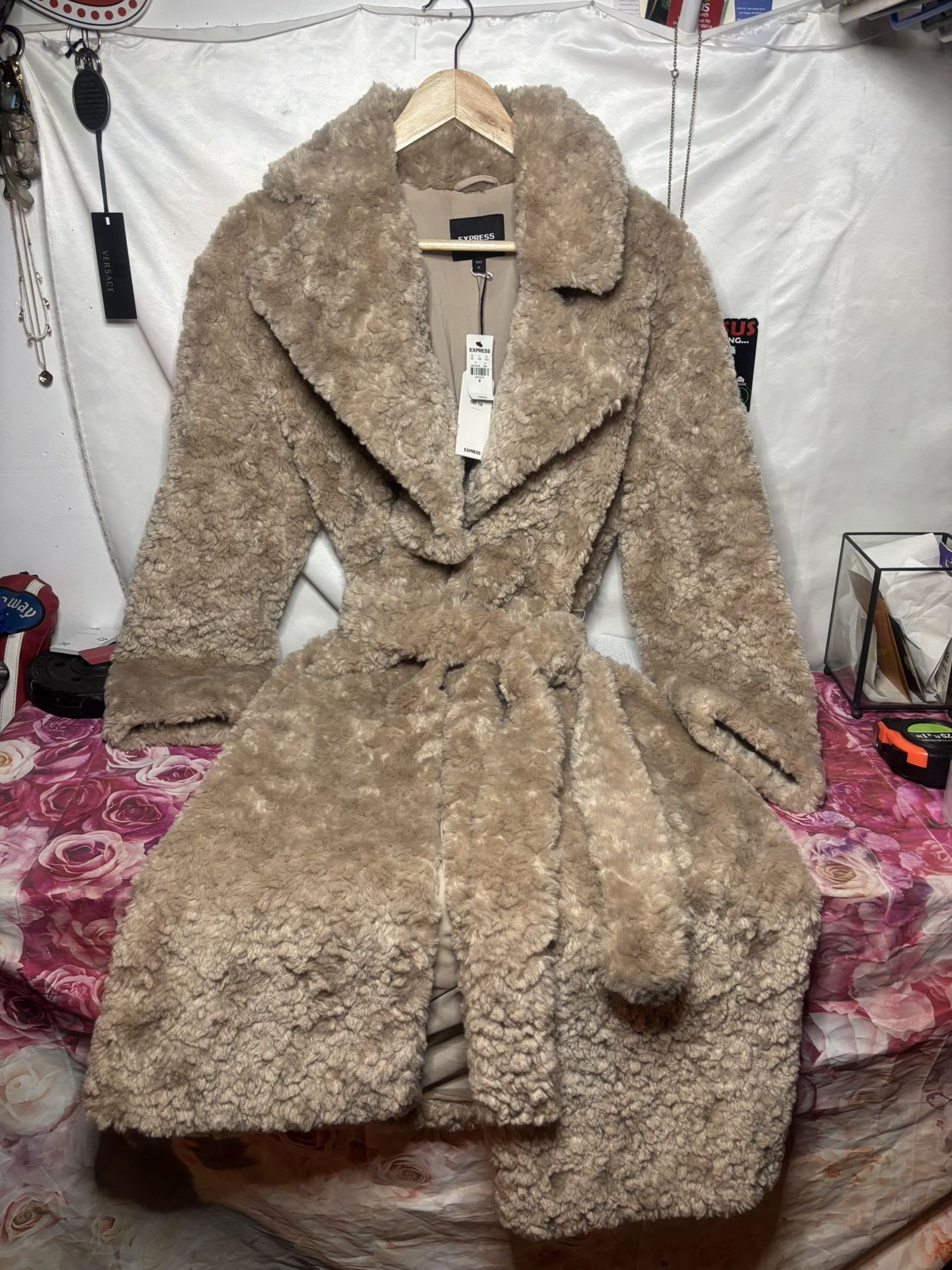 Women’s Medium Express Faux Fur Coat NWT