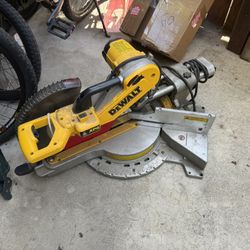 Dewalt Miter Saw DWS780