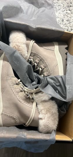 Sorel Women's Suede Winter Boots with Fur Trim