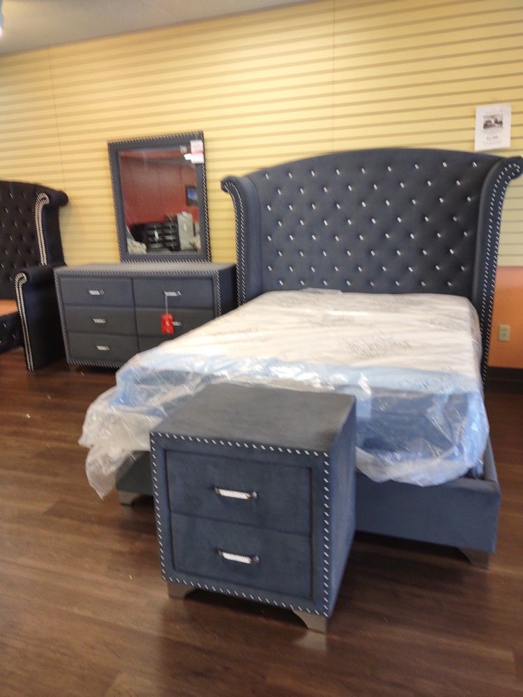 Grey Velvet Bedroom Set