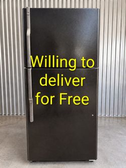Black GE Top-Freezer Refrigerator – 18 Cu. Ft. – Fully Working