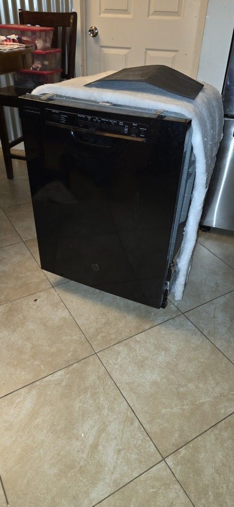 General Electric Dishwasher