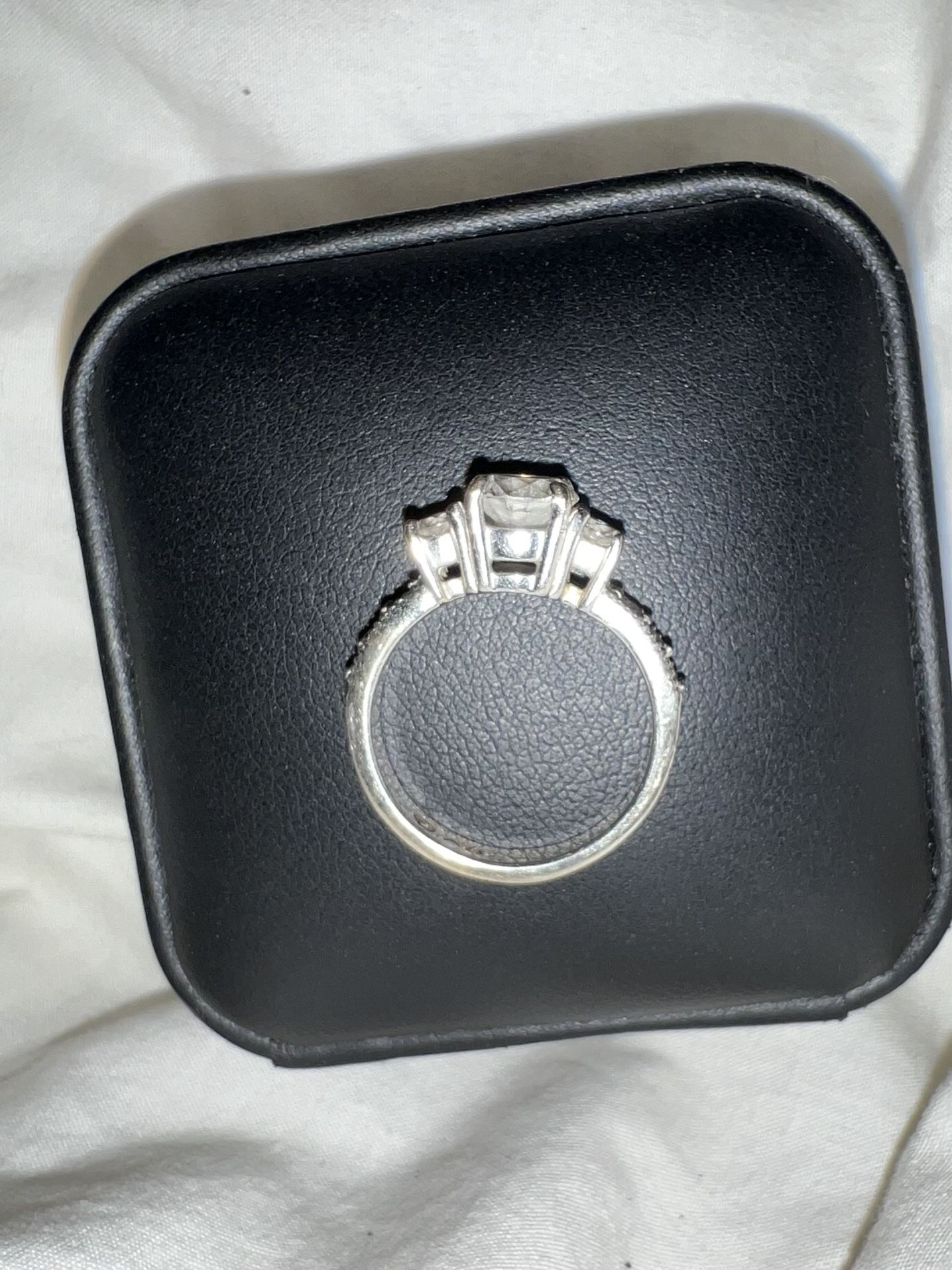 1.5 Carat Tw White Gold Diamond Ring GIA Graded