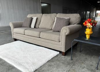 Ellington Panel Arm Sofa In Modern Gray Including Delivery