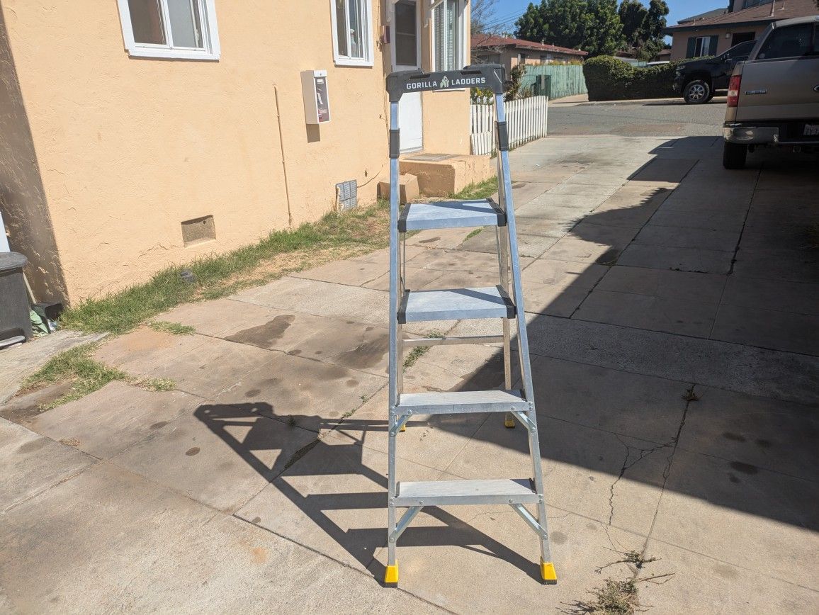 Gorilla Ladder