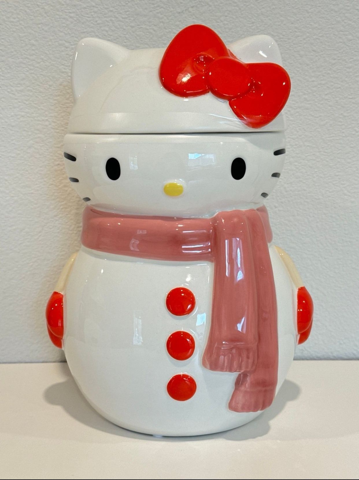 Hello Kitty Snowman Jar