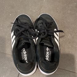 Adidas Tyshawn Jones Size 5.5