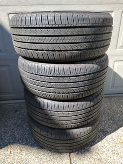 ADVANTA ER-800 All Season Tires 225/50R18