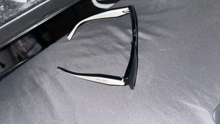 Sun glasses