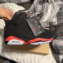 Salesman 6’s Size 11