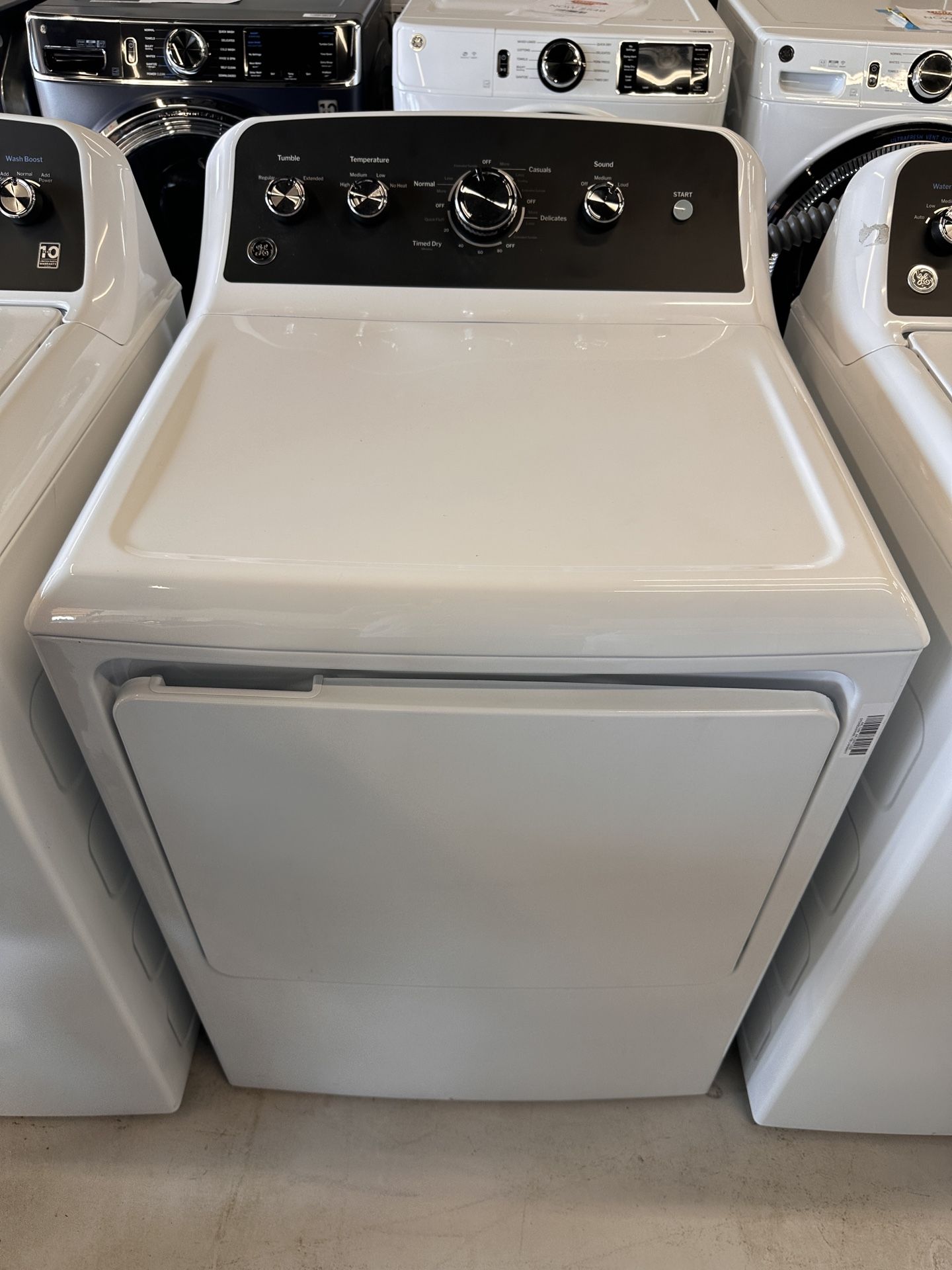GE Electric Dryer (GDA48EASW0WB)