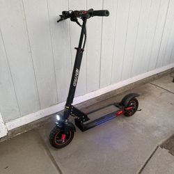 Enyrid M4 Electric Scooter
