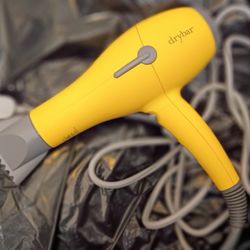Buttercup drybar blow dryer