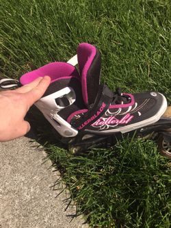Roller blades women size 5