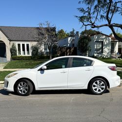  2012 Mazda3 Runs amazing Toyota Camry rav4 4Runner Corolla Lexus RX Is Honda Civic Crv Accord Fit Subaru forester Outback Audi a3 bmw Daily driver Ga