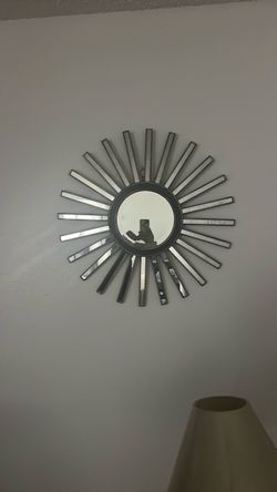 Sun burst mirror