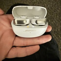Bose Ultra Open Earbuds