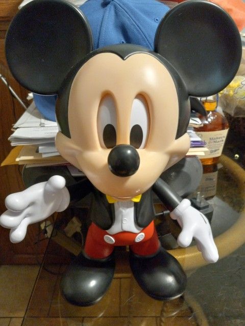 Disneyland 70th ANAMATRONIC MICKEY MOUSE POPCORN BUCKET