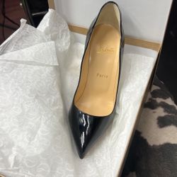Brand New Authentic No knock Off
