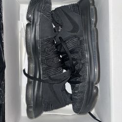 Nike ZOOM KD 10 Triple Black
