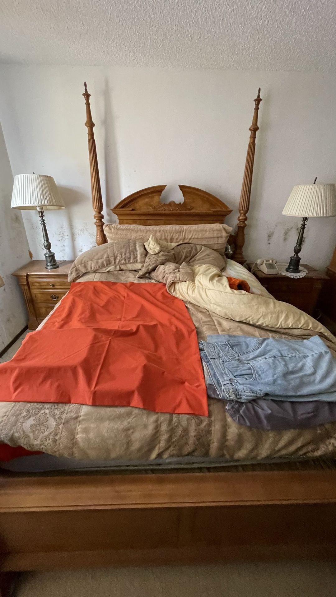 Queen Box Spring ONLY
