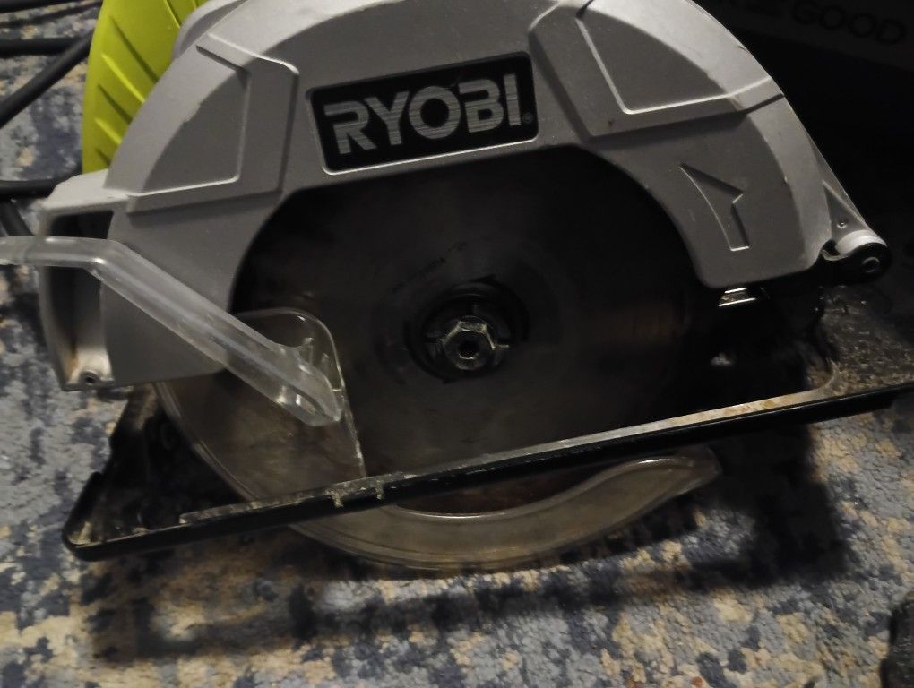 Ryobi Skill Saw