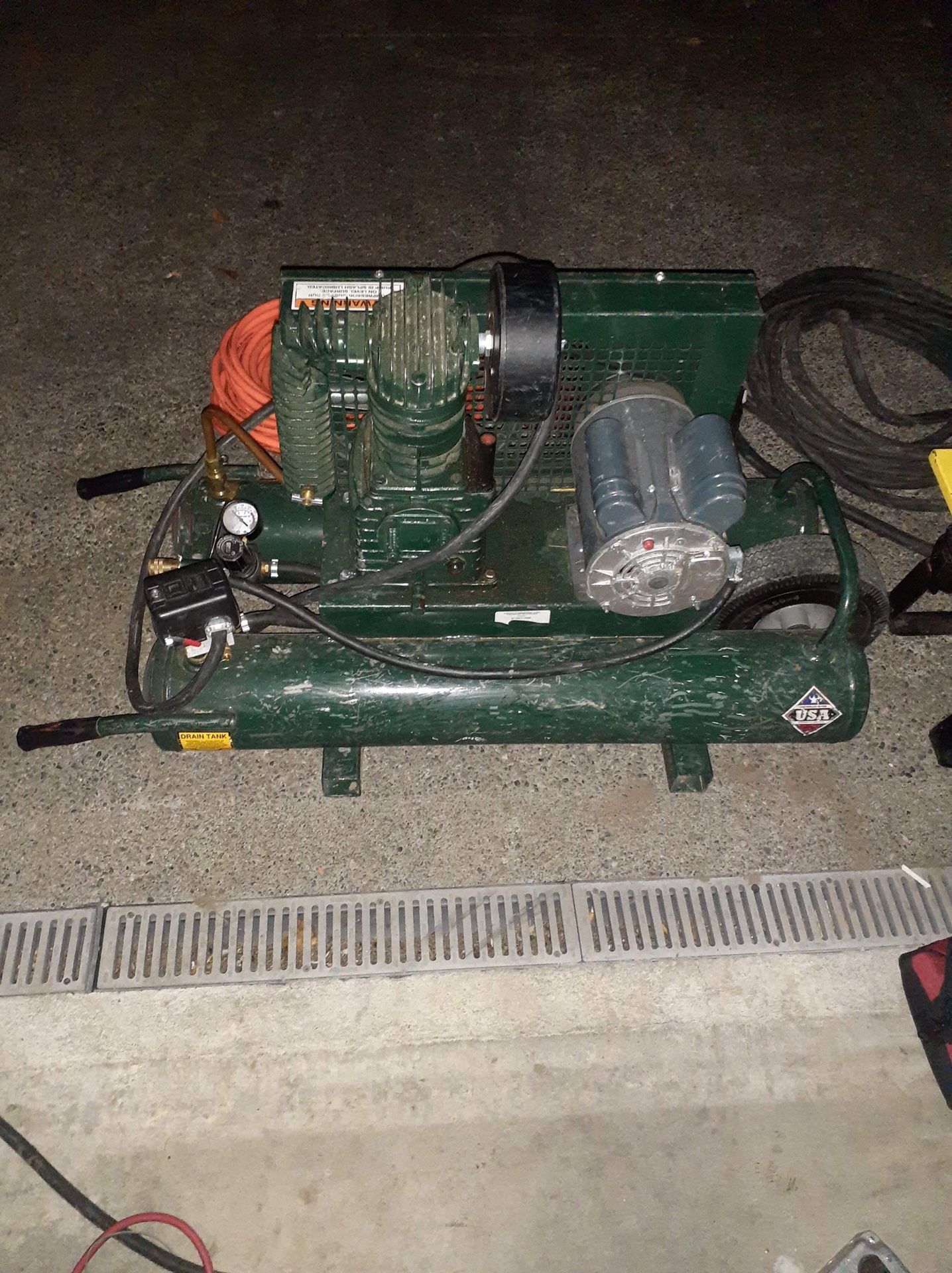 Rol Air compressor & other framing necessities