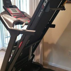 SOLE FITNESS TREADMILL