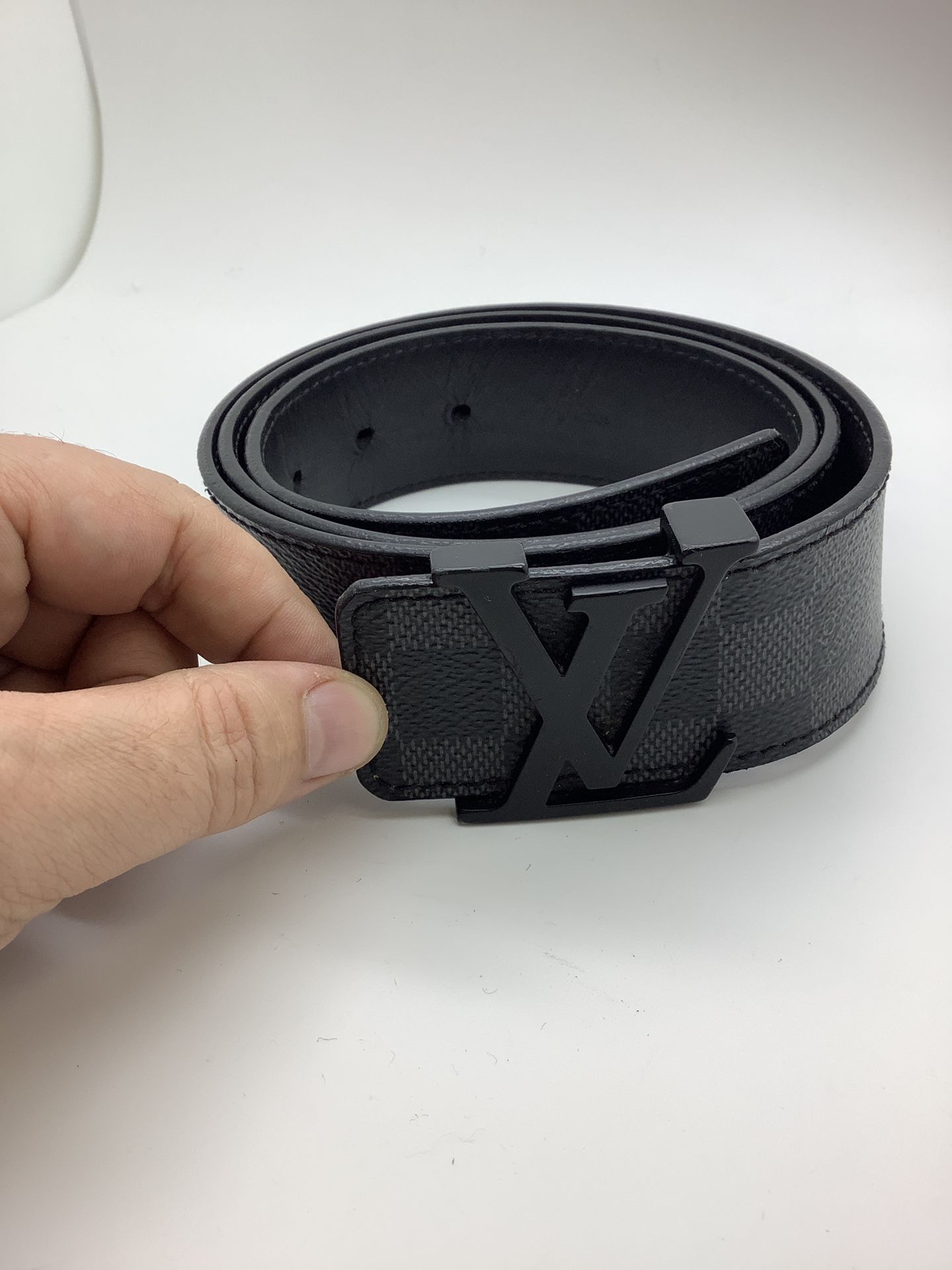 Authentic Louis Vuitton Black Damier Men’s Belt Size 95-38 