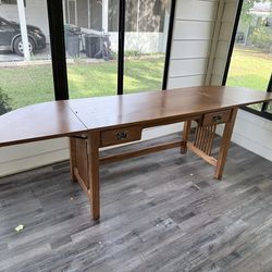 Bassett solid wood extendable desk