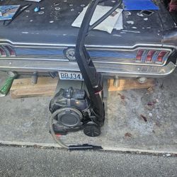Bissell Carpet Cleaner 
