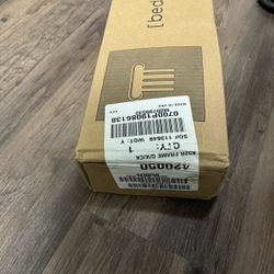 Brand New Leggett and Platt Metal King Size Bed Frame