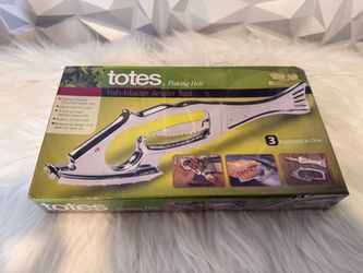 Totes Fishing Hole Fish-Master Angler Tool